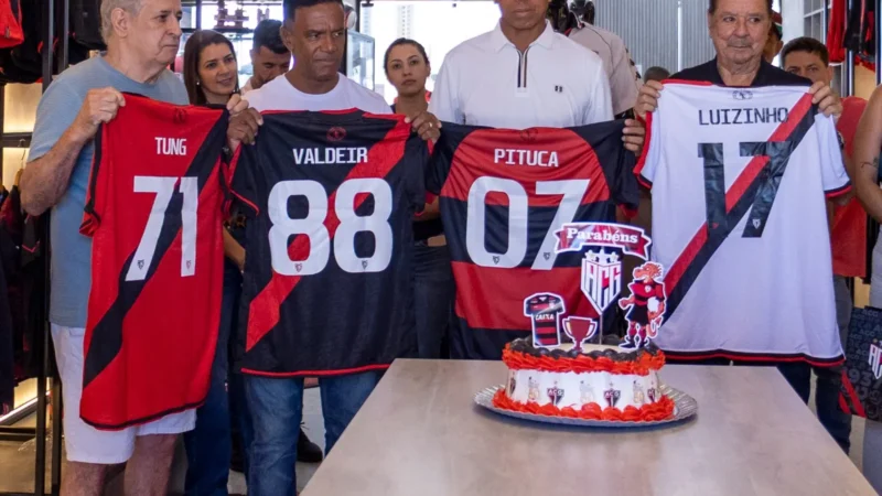 Atlético comemora 89 anos homenageando ídolos