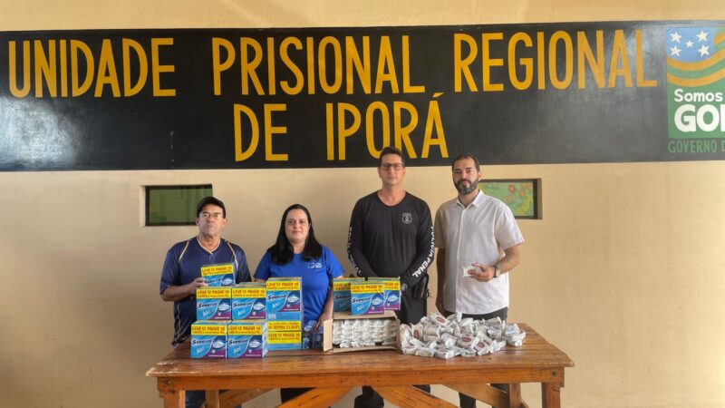 CDL de Iporá faz doação para uso dos detentos no presídio