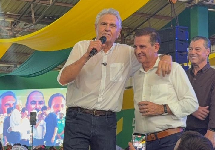 Caiado agradece Vanderlan por apoio em evento em Luziânia