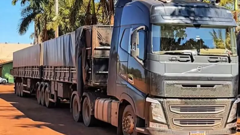 Caminhoneiro é preso com 2,5 toneladas de agrotóxicos em Goiás