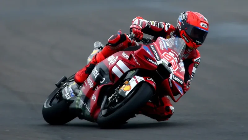 Chefe da Ducatti revela que Marc Márquez busca melhor forma na MotoGP após lesão no último ano