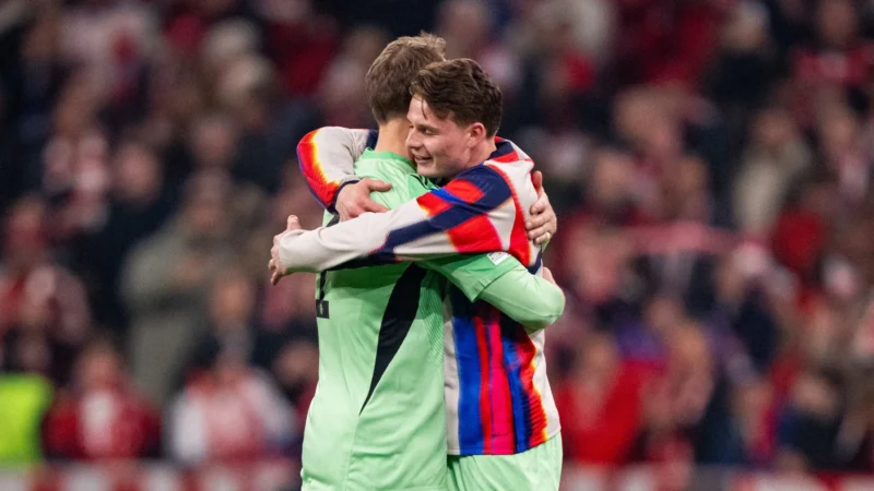 Comemoração e alívio! Neuer vibra com classificação do Bayern, após falha contra o Real