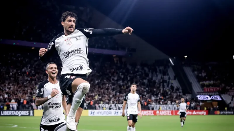 Corinthians “salva” noite dos brasileiros na Libertadores com vitória em casa
