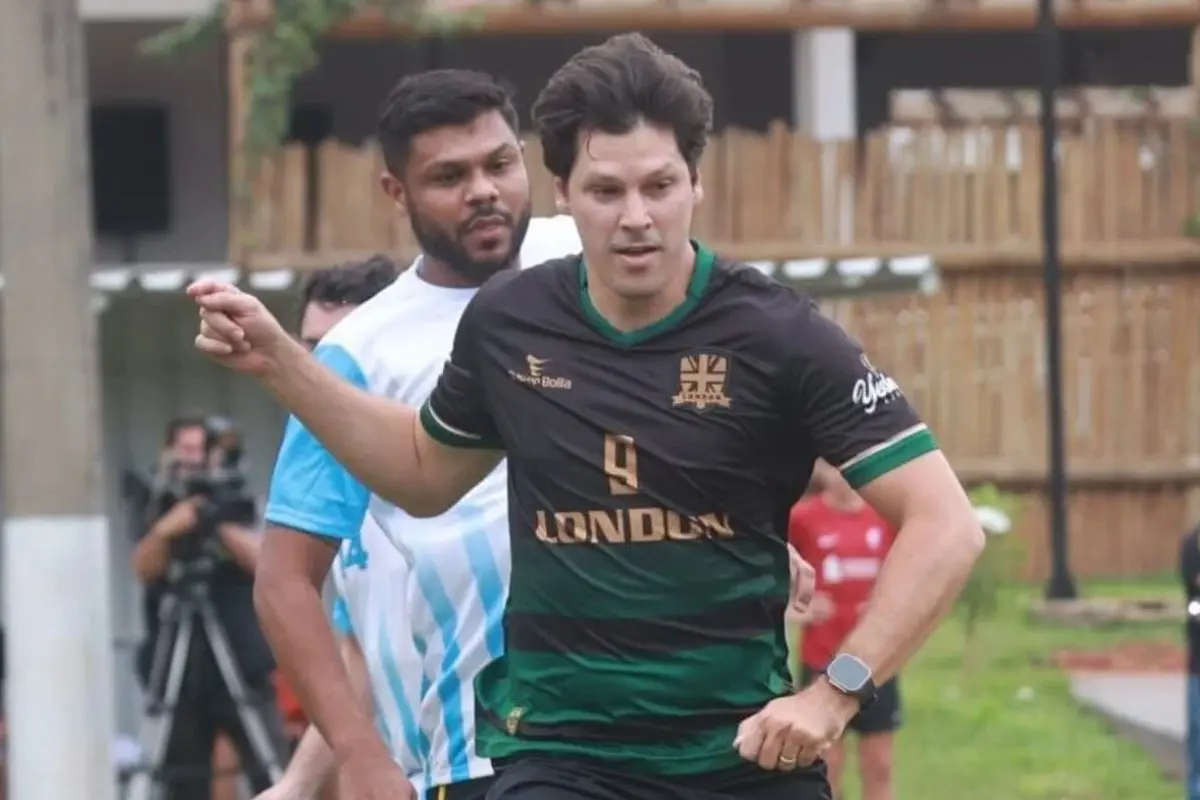 Craque ou perna de pau? Ídolo revela se Daniel Vilela jogou bem