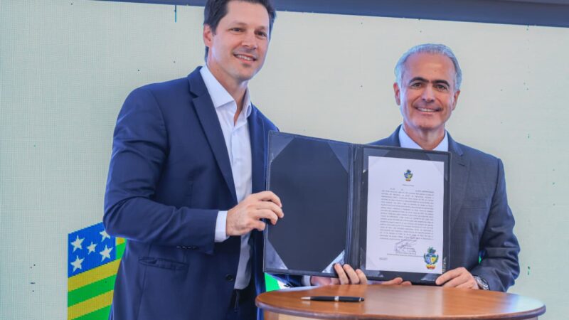 Daniel Vilela destaca diálogo ao empossar novo titular