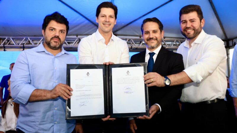 Daniel Vilela empossa Luiz Antônio na Codego