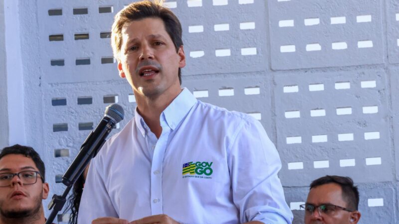 Daniel entrega reforma e ampliação de colégio na Cidade de Goiás