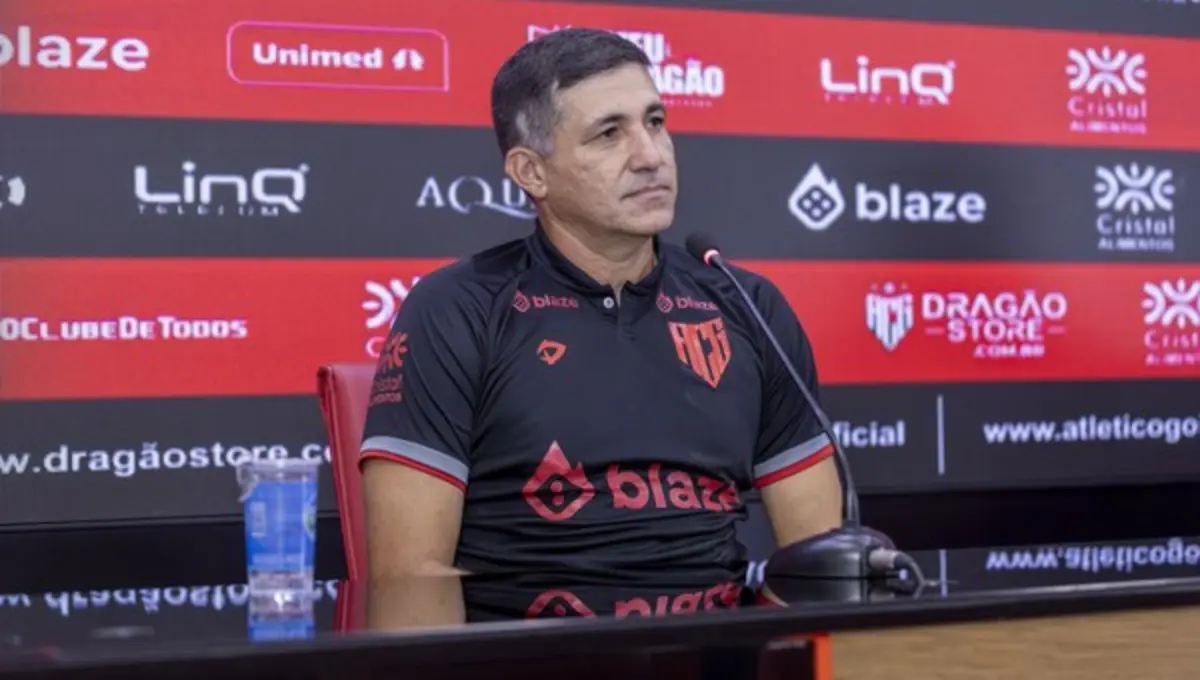 Eduardo Souza afirma que empate em Curitiba foi um bom resultado e valoriza jogo sem sofrer gols