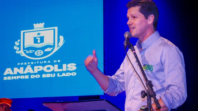 Em Anápolis, Daniel Vilela lança Hemocentro e reforça segurança
