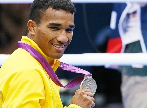 Esquiva Falcão revela motivo da venda da medalha olímpica de Londres 2012