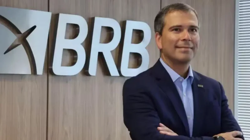 Ex-presidente do BRB troca de advogado para fechar delação