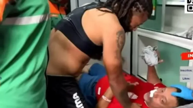 Geso revela conversa com Berto após o jogo: “Me deu a camisa e até me pediu desculpas”