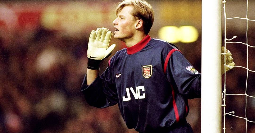 O acidente chocante que matou ex-goleiro do Arsenal aos 48 anos