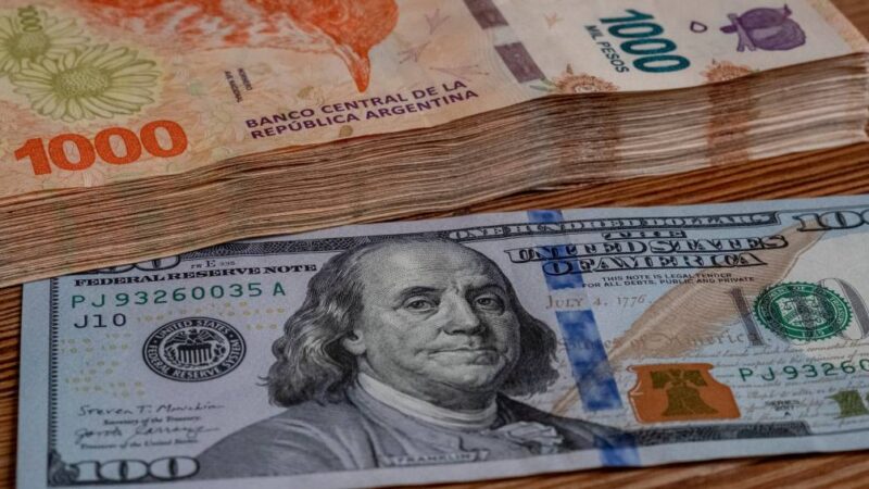 Argentina anuncia novas regras que dificultam operações de retirada de dólares