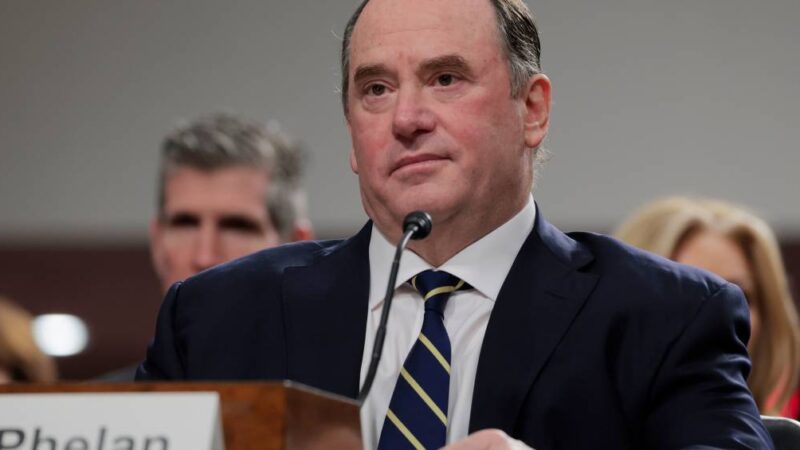 Pentágono anuncia saída imediata de secretário da Marinha em meio à guerra do Irã