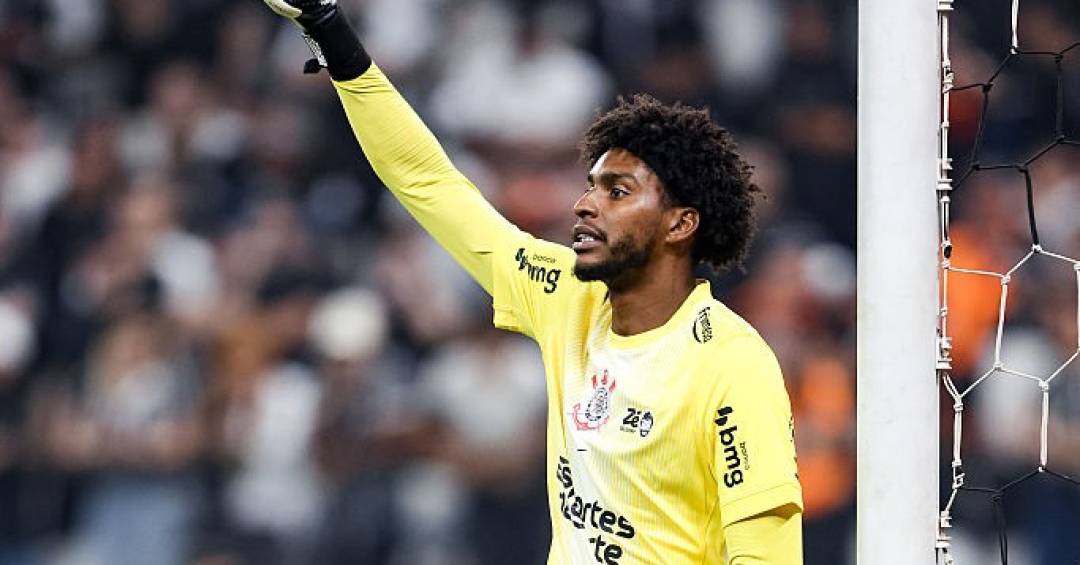 Hugo Souza é eleito ‘herói’ do Corinthians após empate com Palmeiras; entenda