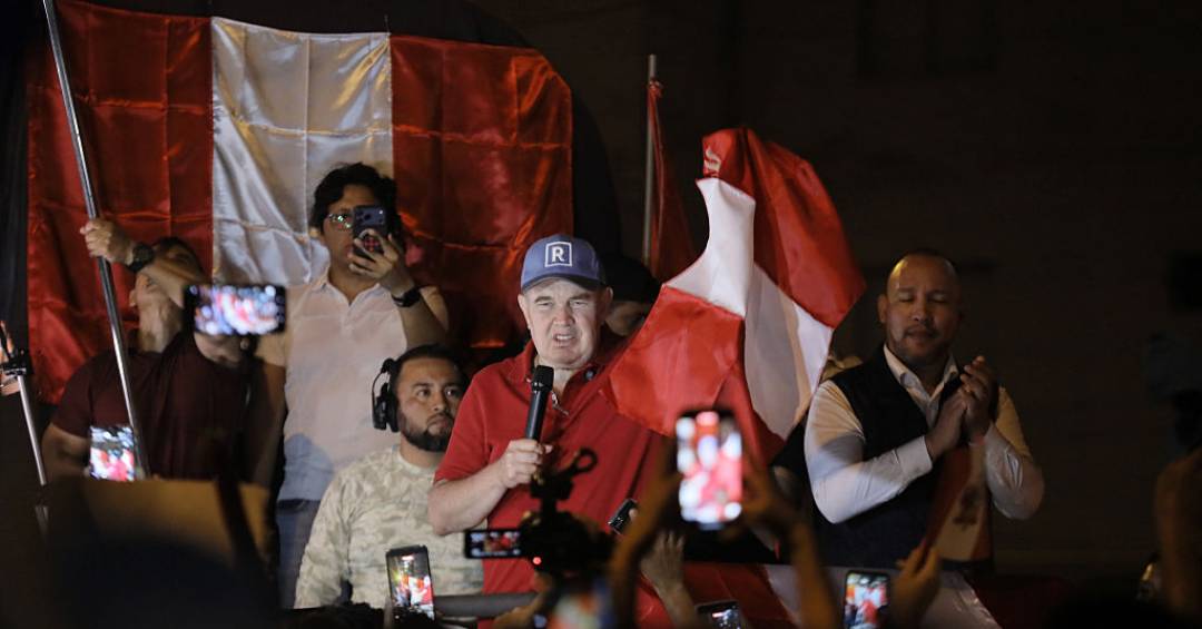 Candidato de ultradireita no Peru oferece R$ 29 mil por provas de fraude eleitoral