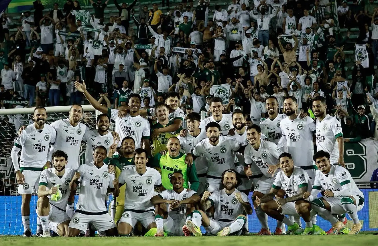 Goiás chega a 20 jogos invicto, entra no ranking histórico do clube; confira