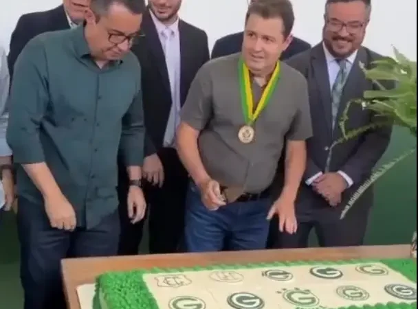 Goiás identifica responsável por grito de “Vila” em festa de seu aniversário