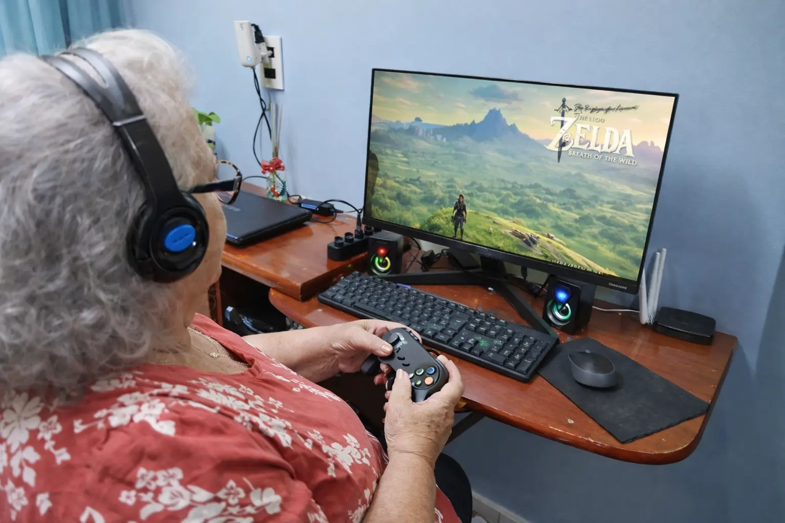 Idosa desaparecida é encontrada pela polícia jogando videogame