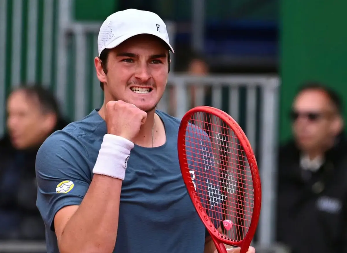 João Fonseca derrota Rinderknech e avança de fase no Masters 1000 de Monte Carlo