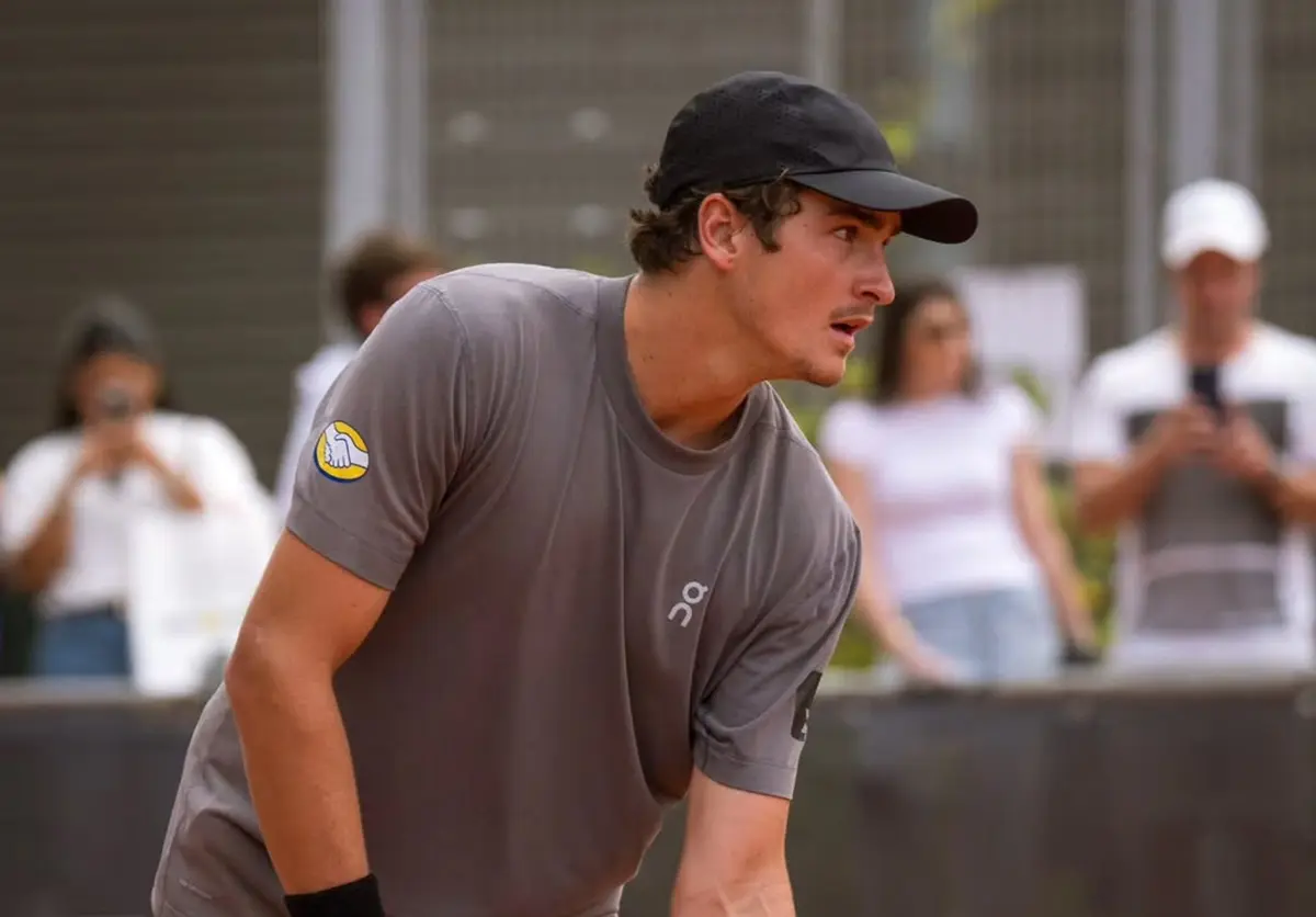 João Fonseca garante retorno ao Top 30 do mundo com vitória de Sinner sobre Jodar no Masters 1000 de Madrid