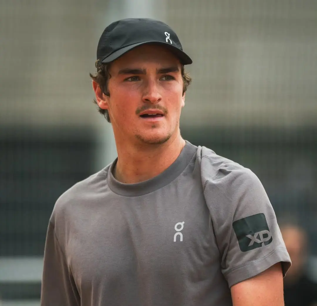 João Fonseca perde para jovem espanhol e acaba eliminado em Madrid