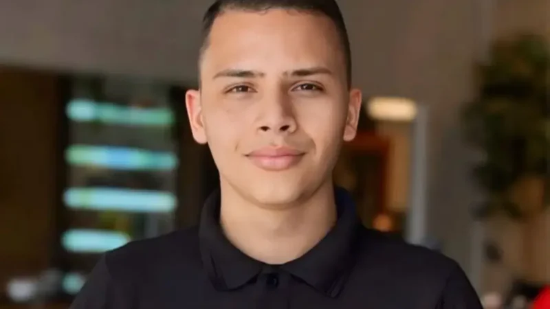 Jovem tenta vaquinha para custear cirurgia que ele aguarda sem sucesso há 8 meses, em Aparecida