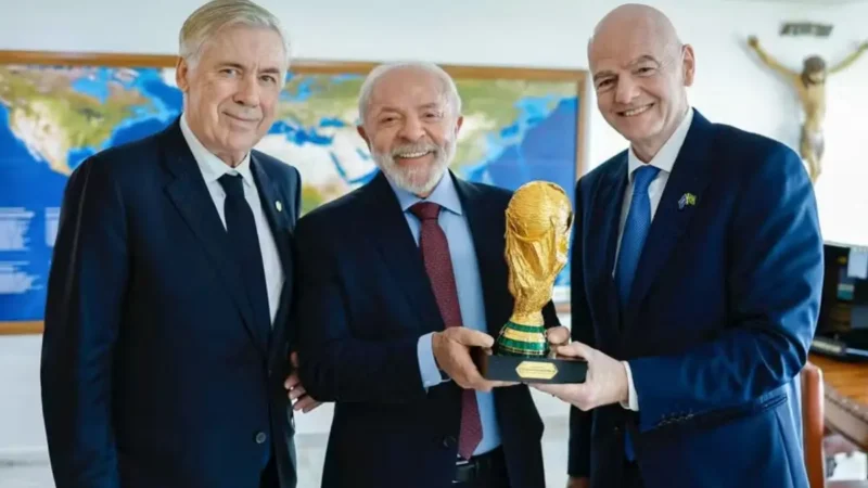 Lula revela que falou de Neymar em conversa com Ancelotti