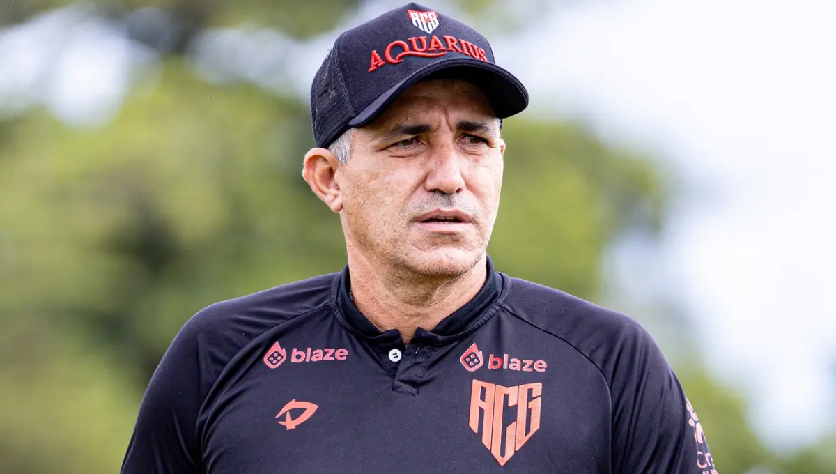 Mesmo com a vitória, Eduardo Souza afirma que Atlético precisa definir os jogos e “diminuir o sofrimento”