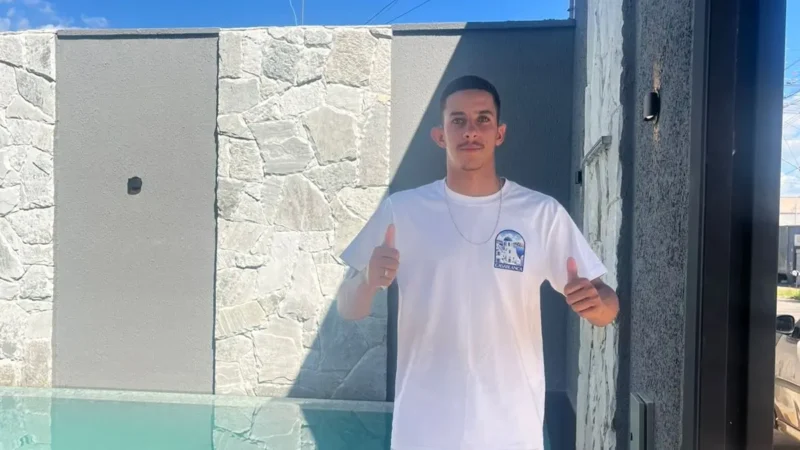 ‘Meus sonhos acabaram’: companheira lamenta morte de motociclista em acidente com empilhadeira em Trindade