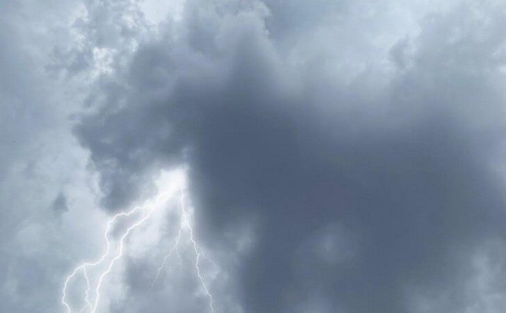 Monitoramento: Mais de 360 raios por hora em Goiás