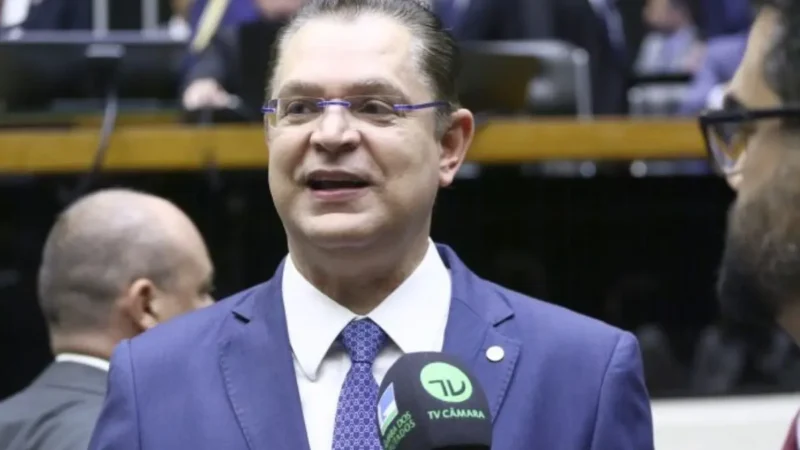 PL deve apoiar PEC 6×1, mas exige contrapartidas