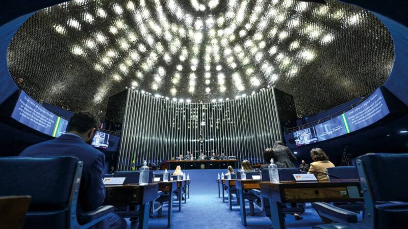 Senado aprova missão aos EUA para acompanhar a situação de brasileiros, incluindo Ramagem