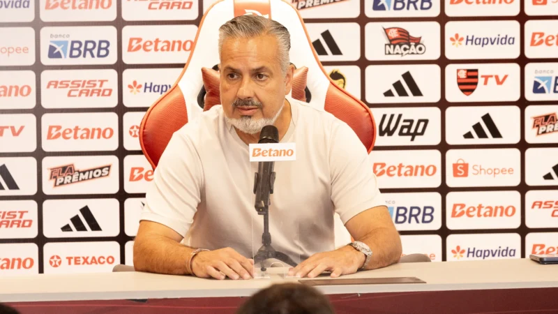 Palmeiras ataca diretor do Flamengo por fala sobre clubes chorões: “Parabéns pela autocrítica”