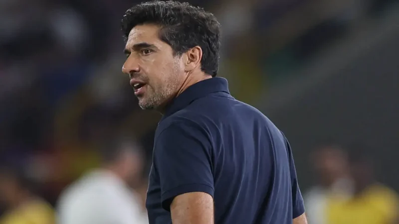 Palmeiras critica STJD e CBF por efeito suspensivo negado a Abel Ferreira e adiamento de jogo do Flamengo