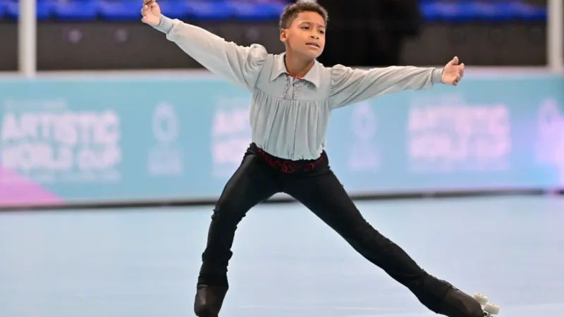 Patinador goiano de 11 anos conquista ouros em Copa do Mundo