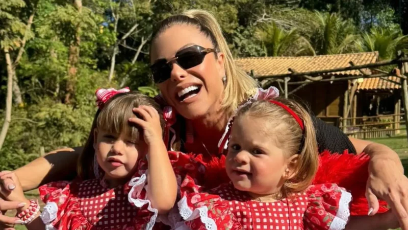 Poliana Rocha fala sobre de ser avó dos filhos de Virginia