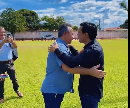 Prefeito de Jaupaci recebe presidente da AGM em encontro