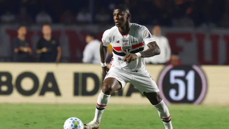 São Paulo pretende ir à Fifa para cobrar multa milionária de Arboleda