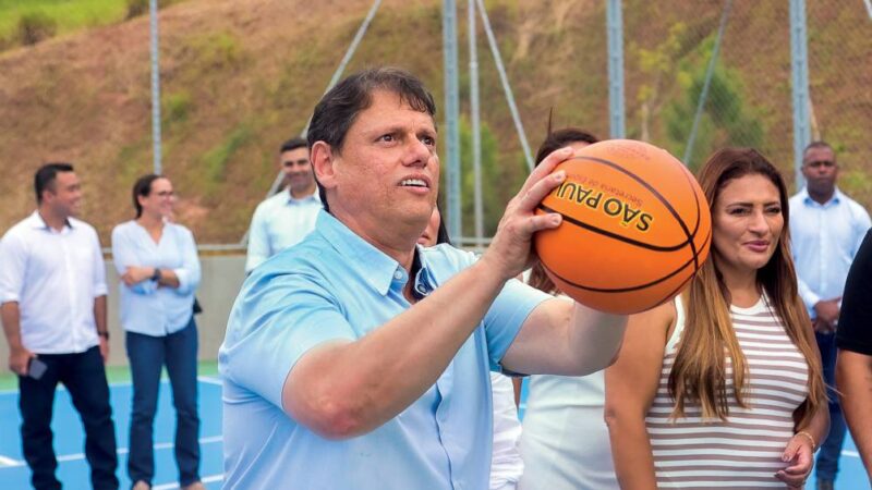 São Paulo cria 96 mil vagas de trabalho em fevereiro