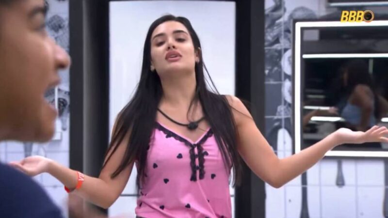 Jordana desperdiça chance de ouro com dupla indicação ao paredão do BBB 26