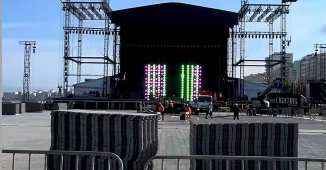 Empresa responsável pela montagem do show da Shakira é multada após acidente que matou serralheiro