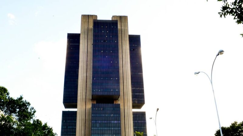 Copom deve cortar Selic para 14,5% ao ano; veja os motivos