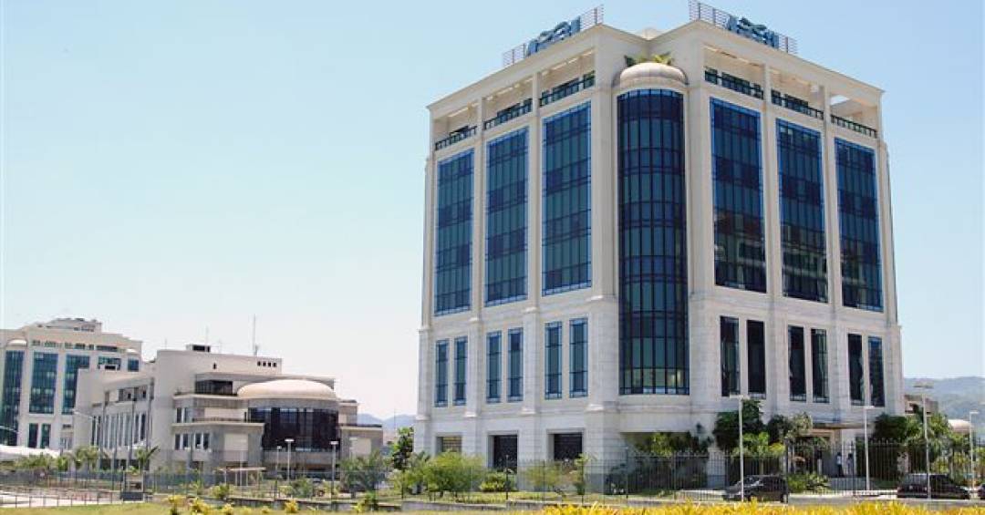 As empresas e o legado urbano ao redor