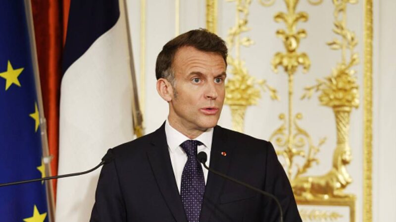 Macron pressiona por reabertura do Estreito de Ormuz e alerta para risco de crise energética
