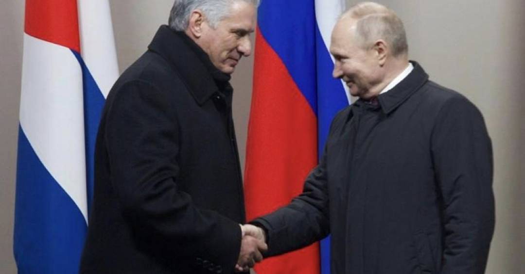 Rússia prepara envio de segundo petroleiro a Cuba apesar de bloqueio dos EUA