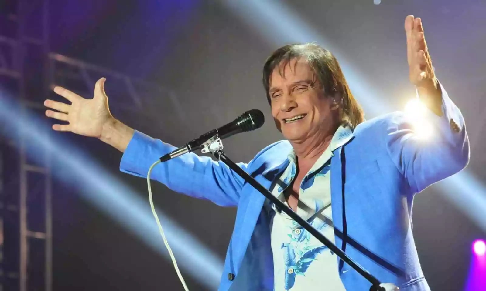 relembre as vezes em que o Rei emocionou o público goiano