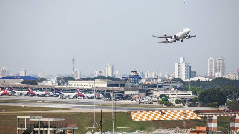 Espaço aéreo de São Paulo é fechado após pane técnica