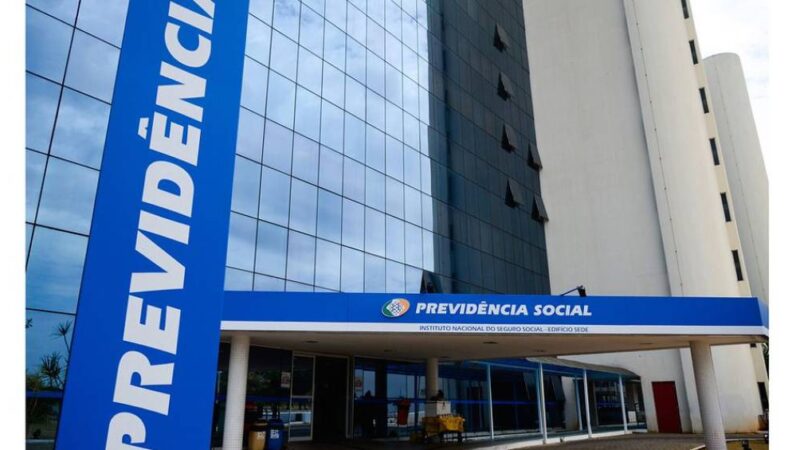 INSS libera pagamentos de até R$ 4.237 na próxima semana; confira quem recebe